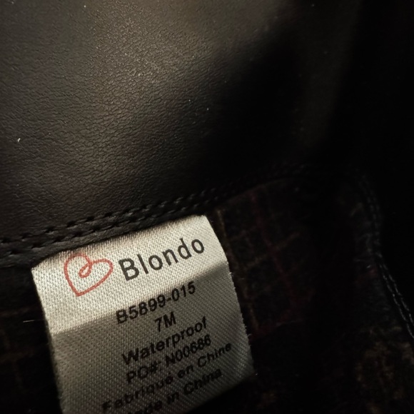 Blondo Black Waterproof Shoes - Picture 2 of 3